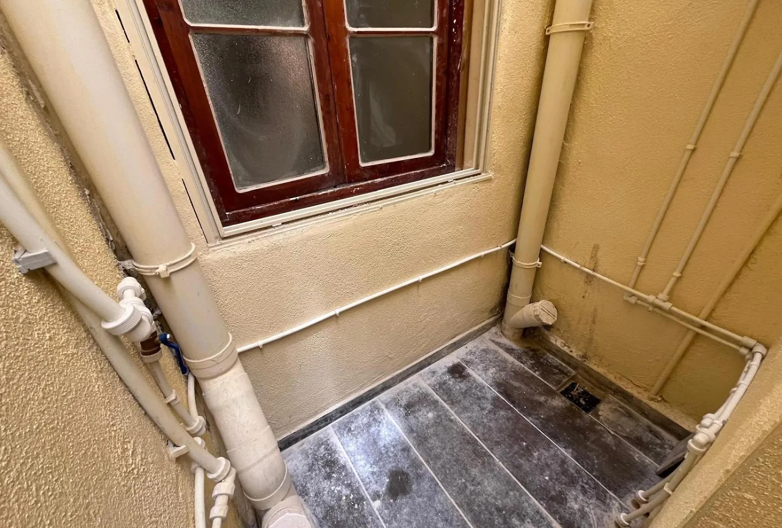 Sliema Ground Level Studio Flat Malta
